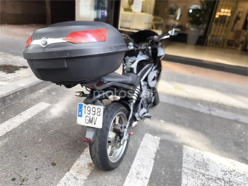 Kawasaki ER-6f - Vista 5