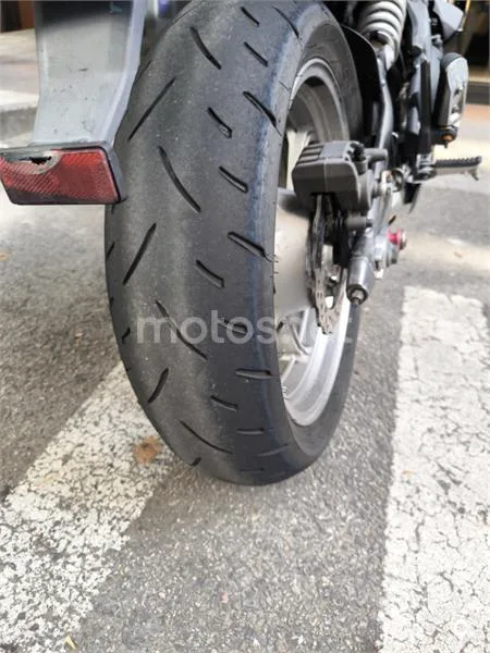 Kawasaki ER-6f - Vista 8