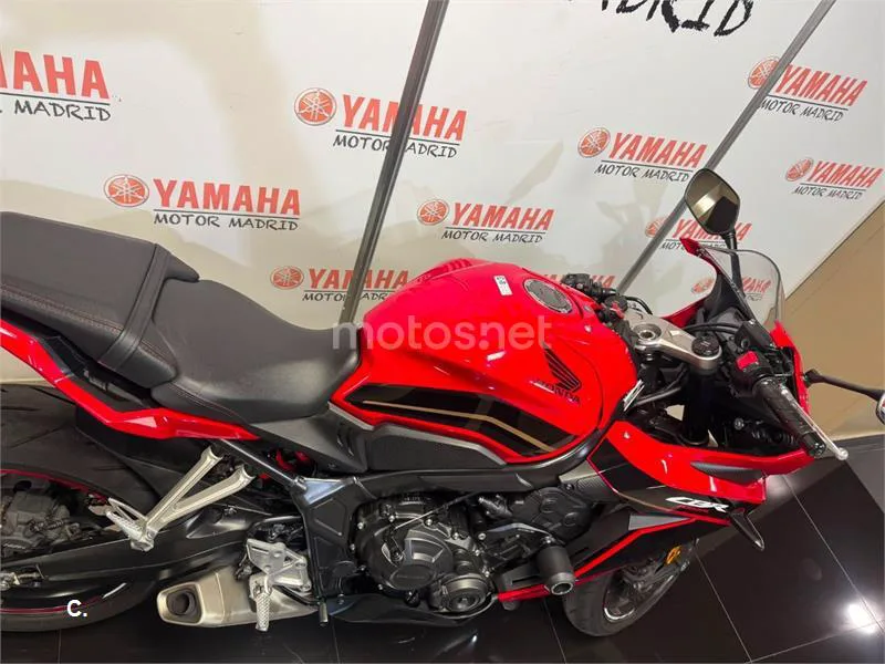 Honda CBR650R - Vista 6