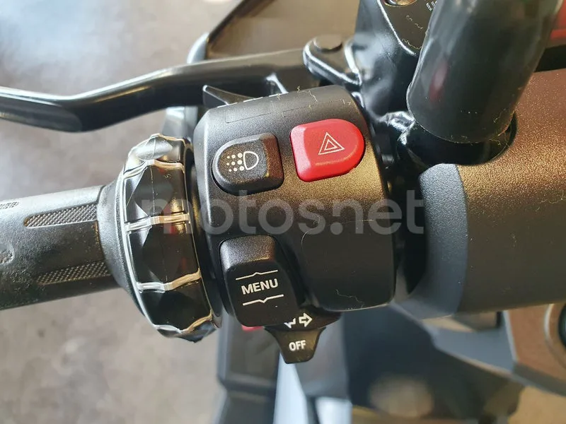 BMW C 400 GT - Vista 7