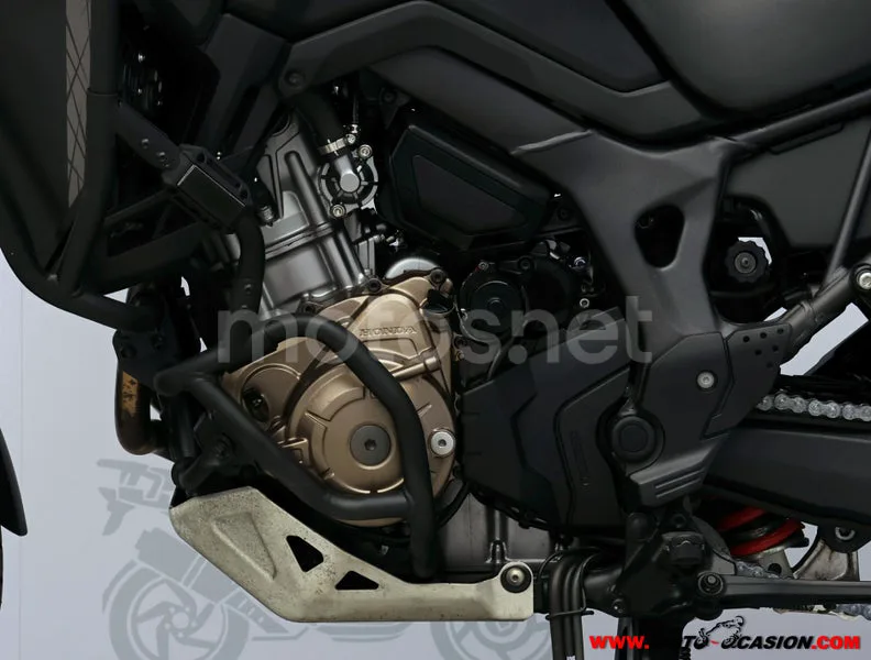 Honda CRF1000L Africa Twin - Vista 10