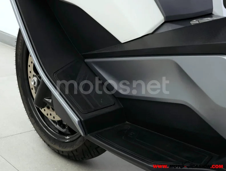 BMW C 400 GT - Vista 10