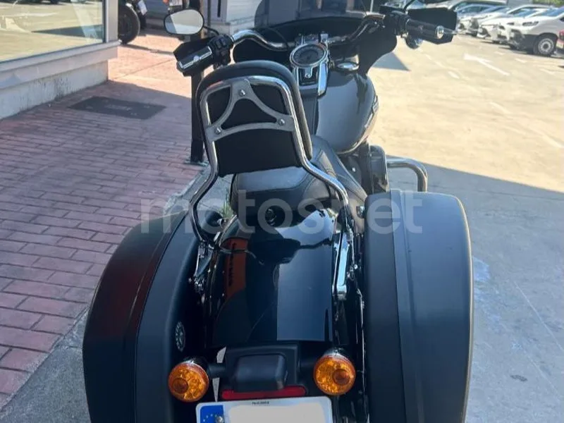 Harley-Davidson Sport Glide - Vista 3