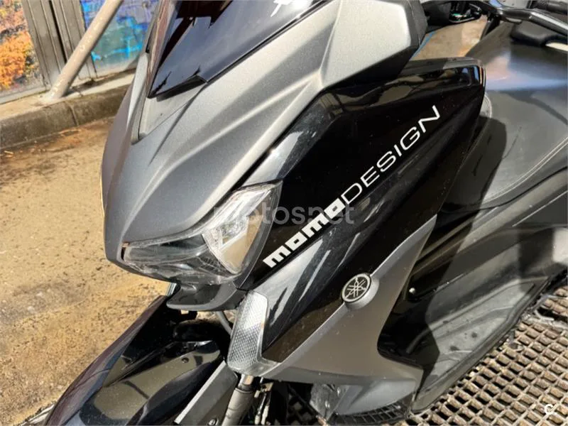 Yamaha XMAX 400 - Vista 3