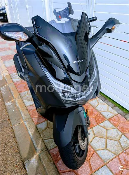 Honda Forza 125 - Vista 3