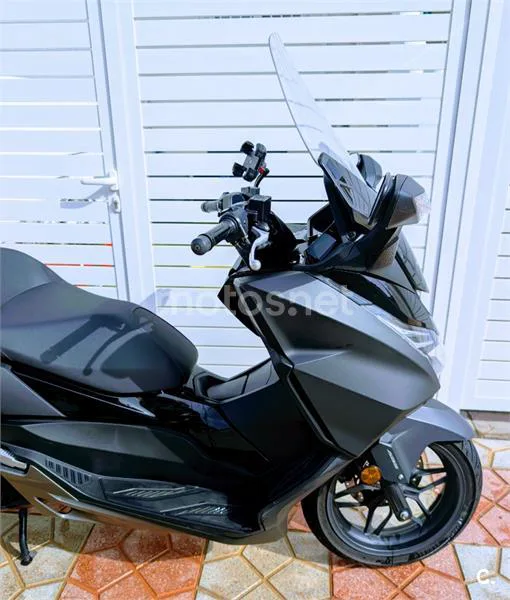Honda Forza 125 - Vista 6