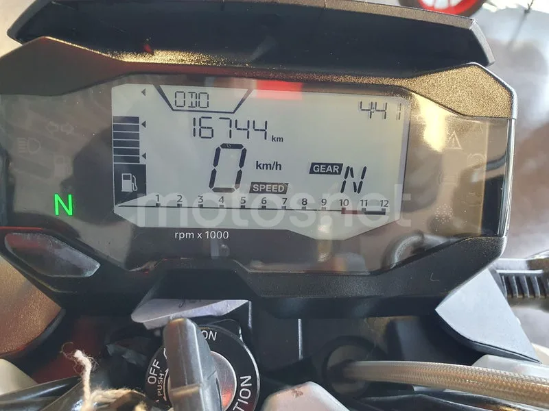 BMW G 310 R - Vista 7