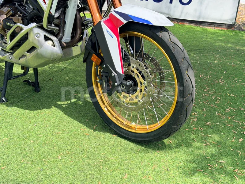 Honda CRF1100L Africa Twin - Vista 3