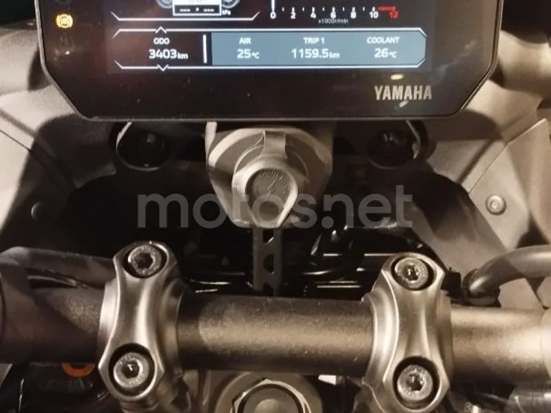 Yamaha Tracer 9 - Vista 15