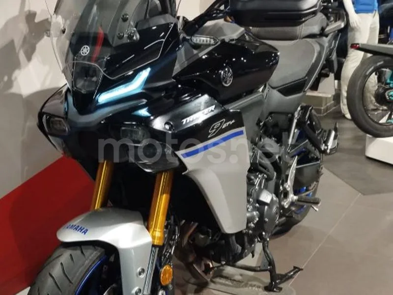 Yamaha Tracer 9 - Vista 18