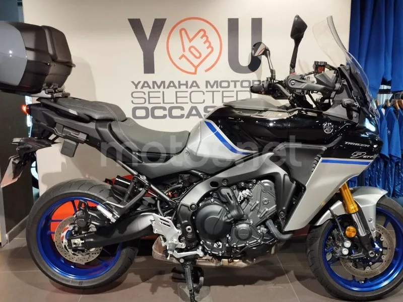 Yamaha Tracer 9 - Vista 21