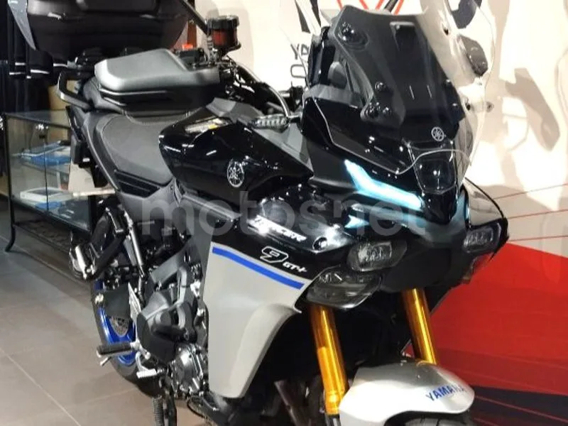 Yamaha Tracer 9 - Vista 27