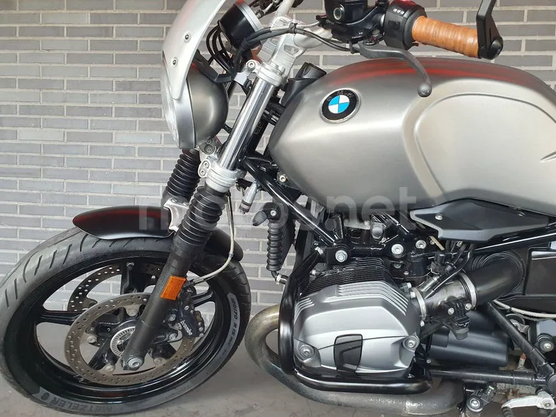 BMW R nineT - Vista 11