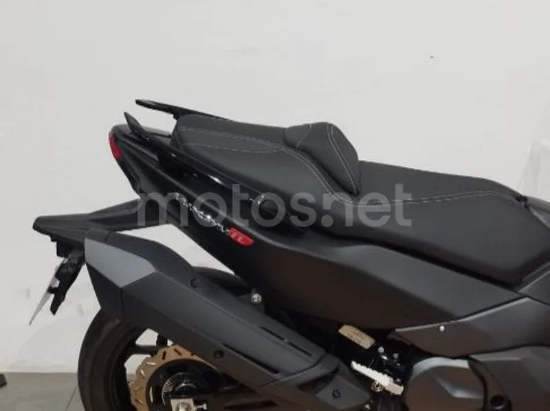 SYM Maxsym TL 508 - Vista 5