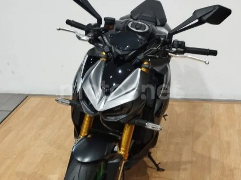 Kawasaki Z1100 - Vista 7