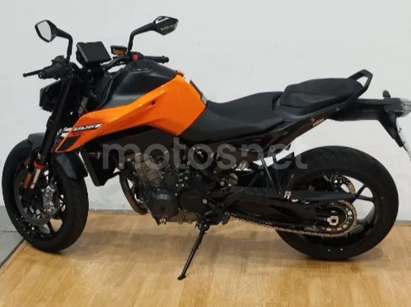 KTM 790 Adventure - Vista 3