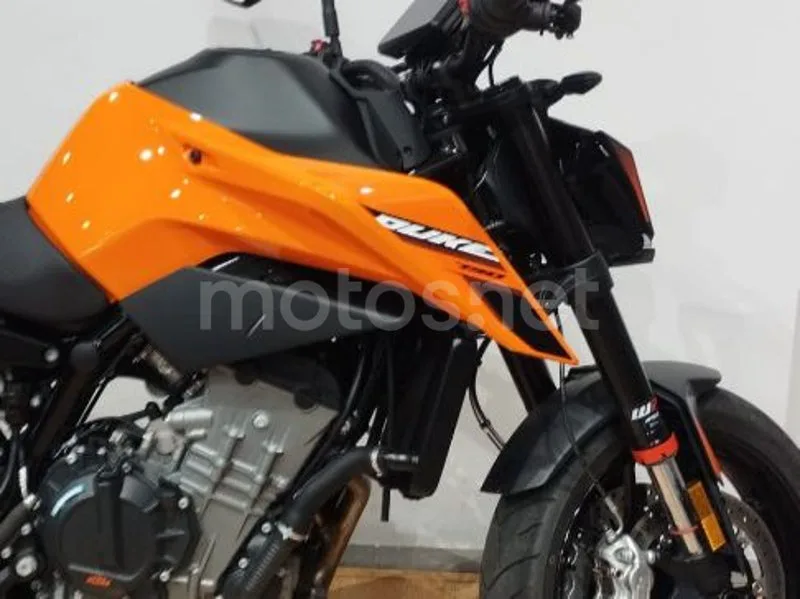KTM 790 Adventure - Vista 8