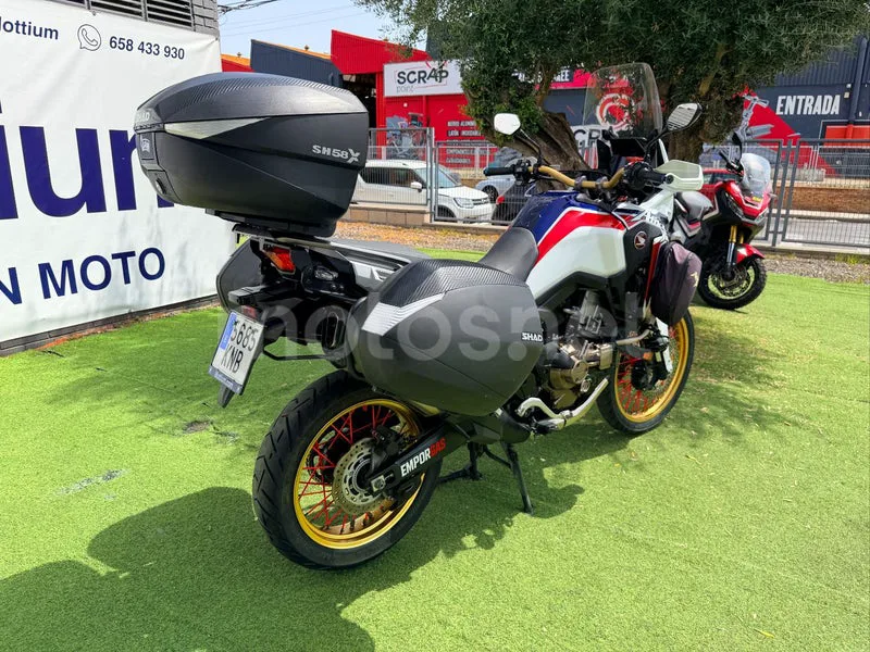 Honda CRF1000L Africa Twin - Vista 14