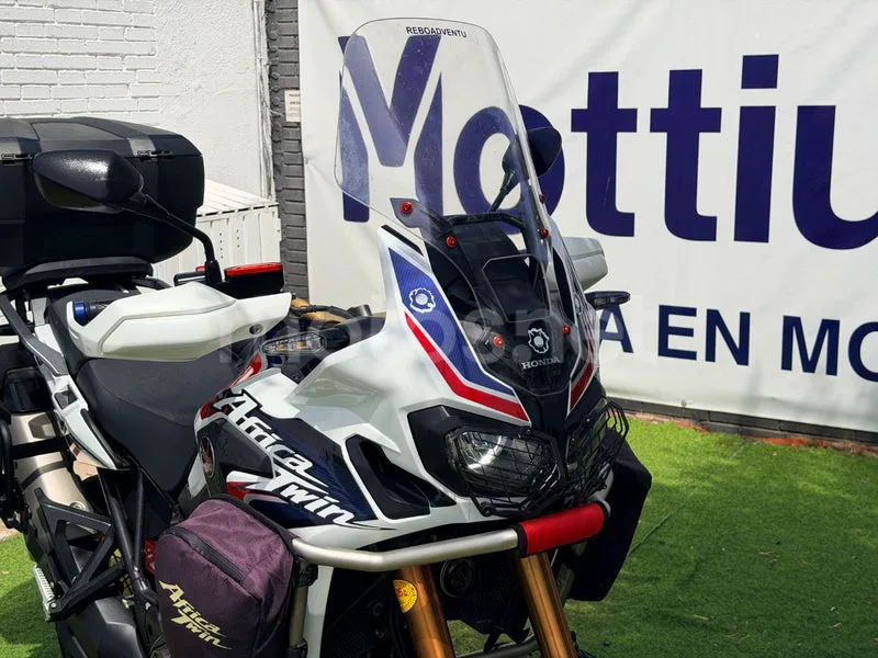 Honda CRF1000L Africa Twin - Vista 4