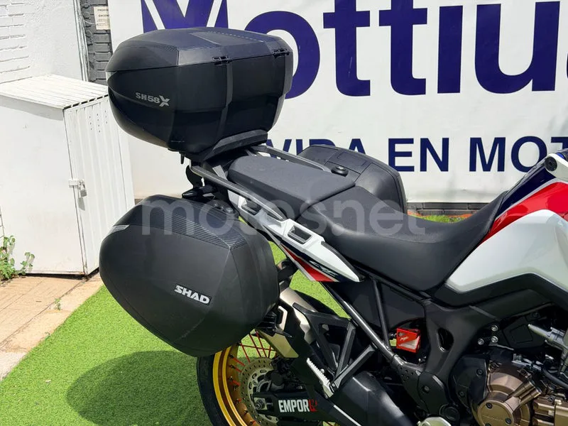 Honda CRF1000L Africa Twin - Vista 9