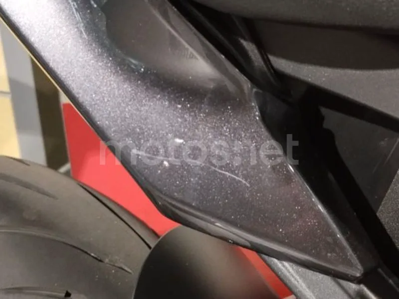 Yamaha MT-09 - Vista 19
