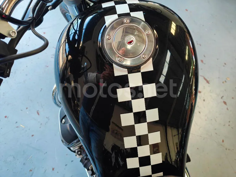 Moto Guzzi Nevada 750 Classic - Vista 13