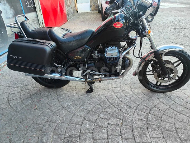 Moto Guzzi Nevada 750 Classic - Vista 22