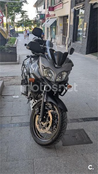Suzuki V-Strom 650XT - Vista 5