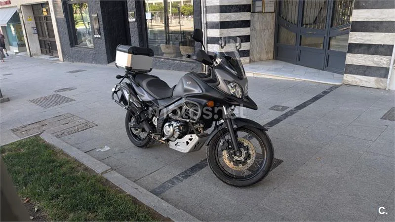 Suzuki V-Strom 650XT - Vista 7