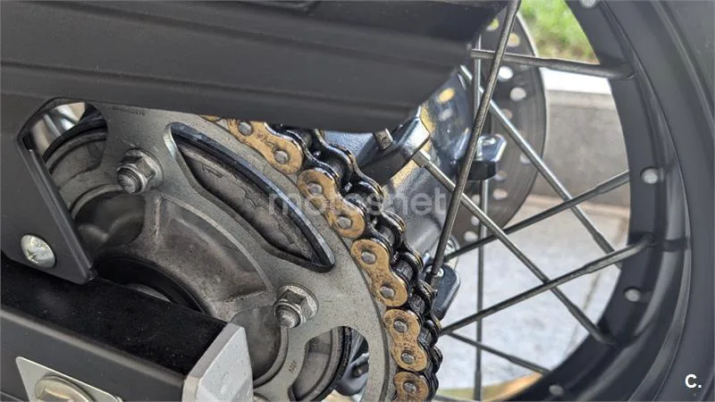 Suzuki V-Strom 650XT - Vista 10