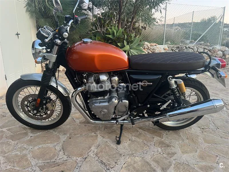 Royal Enfield Interceptor 650 - Vista 3
