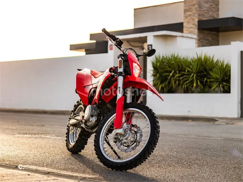 KTM 690 Enduro R 7500 € 2022 Granada - 2