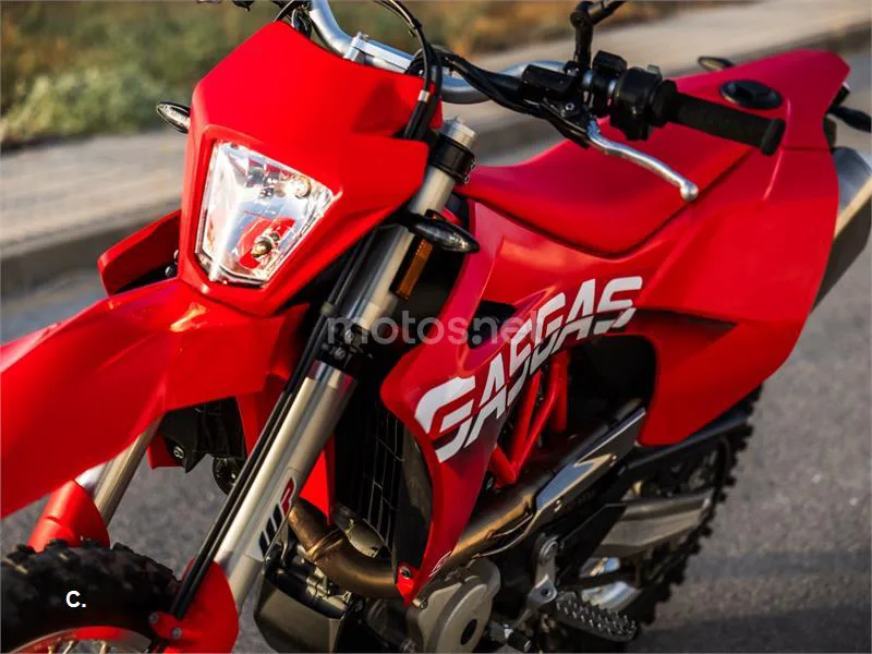 KTM 690 Enduro R - Vista 7