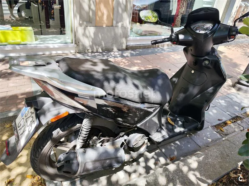 Kymco Agility City 125 - Vista 4