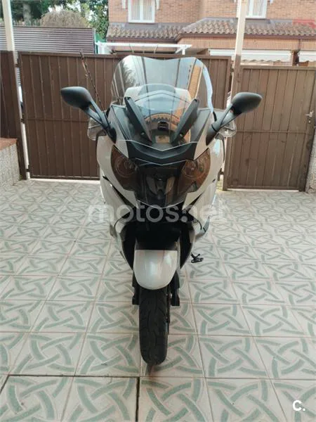 BMW K 1600 GT - Vista 4