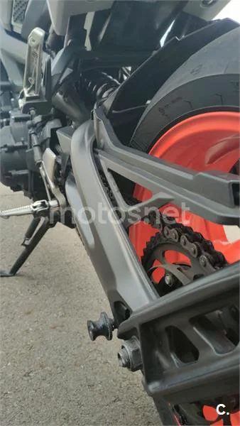 Yamaha MT-09 - Vista 6