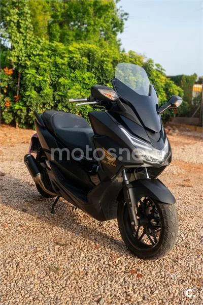 Honda Forza 125 - Vista 6
