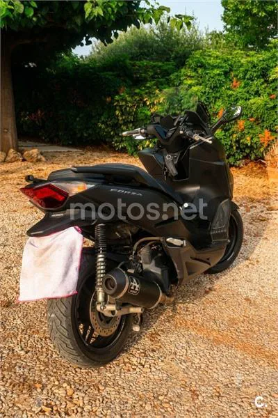 Honda Forza 125 - Vista 8