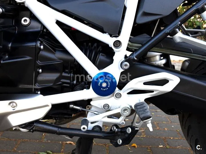 BMW R 1250 R - Vista 8