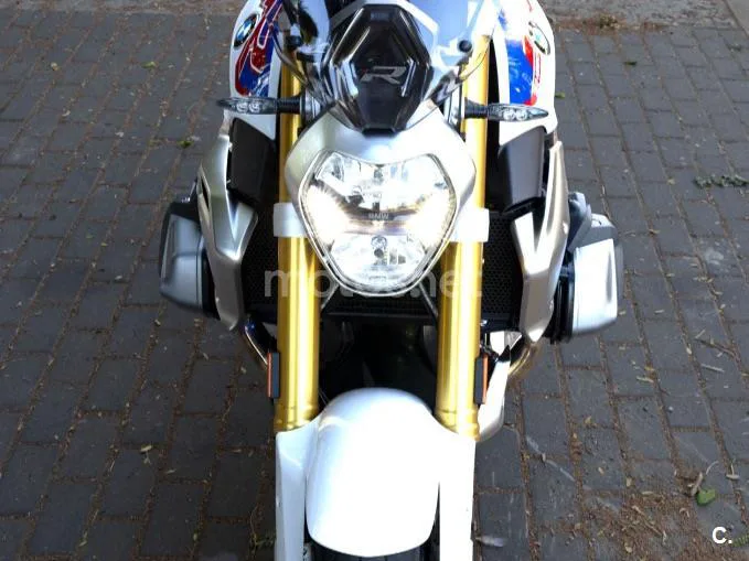 BMW R 1250 R - Vista 10