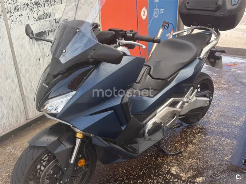 Honda Forza 750 - Vista 3