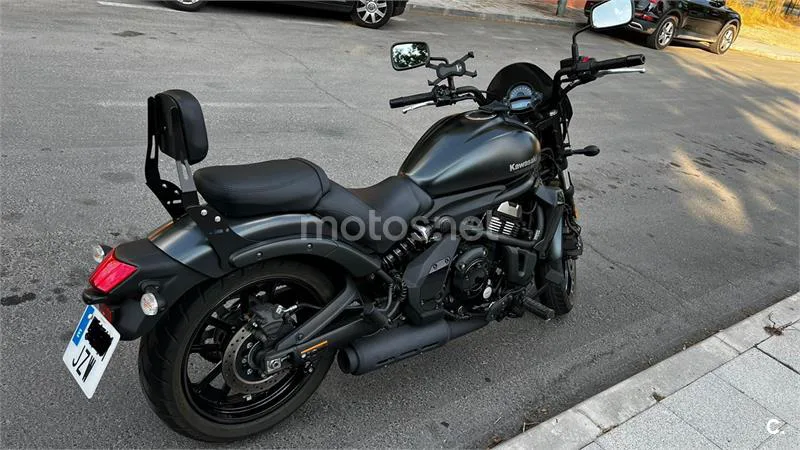 Kawasaki Vulcan S - Vista 5