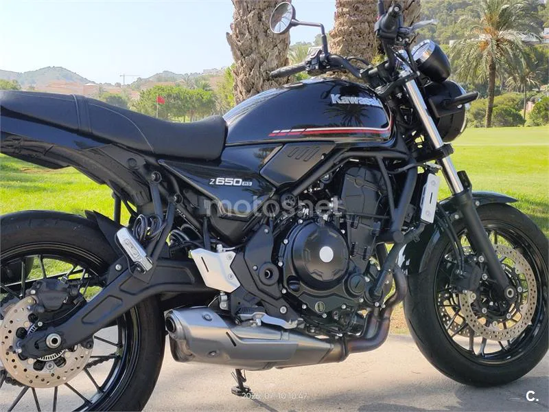Kawasaki Z650 - Vista 11