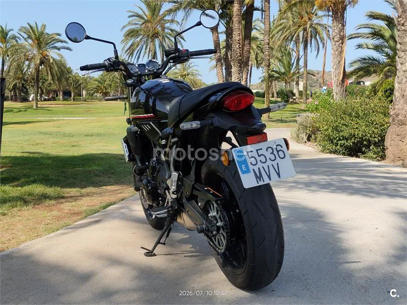 Kawasaki Z650 - Vista 12