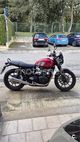 Triumph Speed Twin 900 - Vista 3