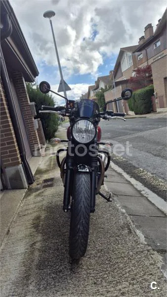 Triumph Speed Twin 900 - Vista 5