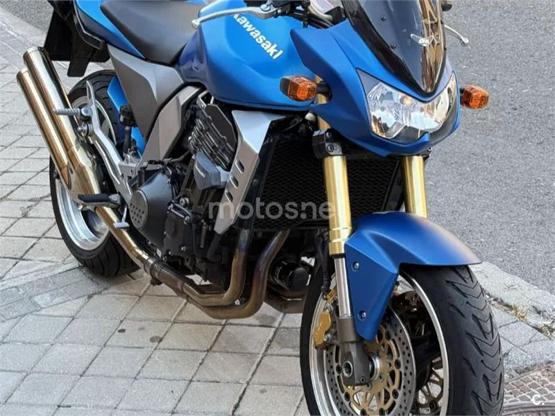 Kawasaki Z1000 - Vista 16