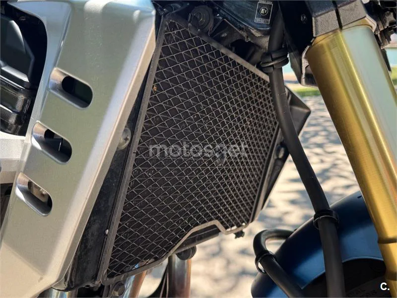 Kawasaki Z1000 - Vista 7