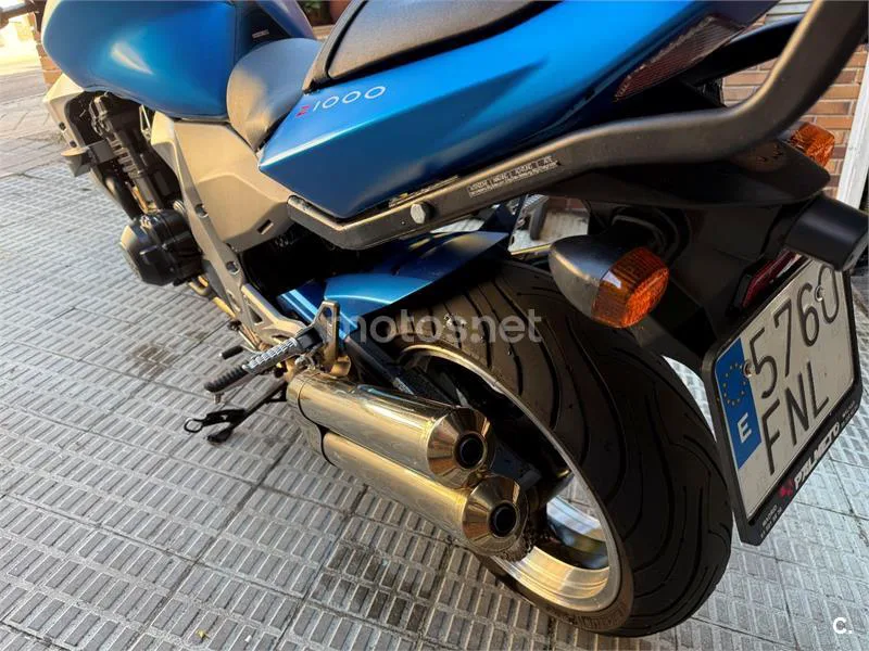 Kawasaki Z1000 - Vista 10