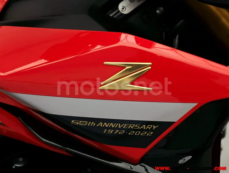 Kawasaki Z900 - Vista 9